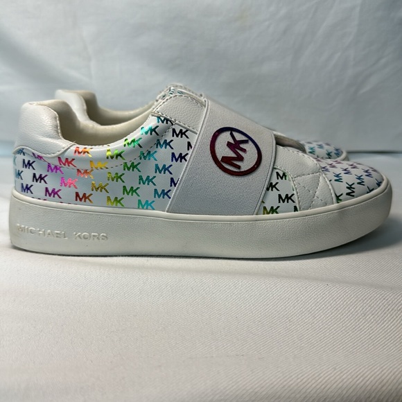 ❌SOLD❌ Jordana Rosaleen Sneakers - Picture 2 of 3